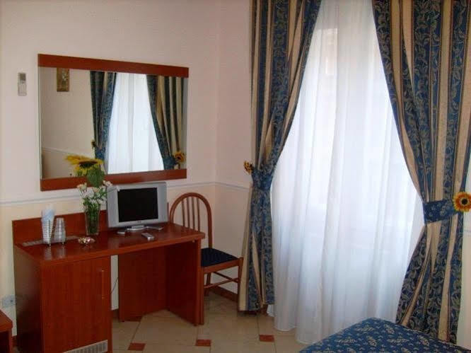 B&B Gerbera Roma Dış mekan fotoğraf